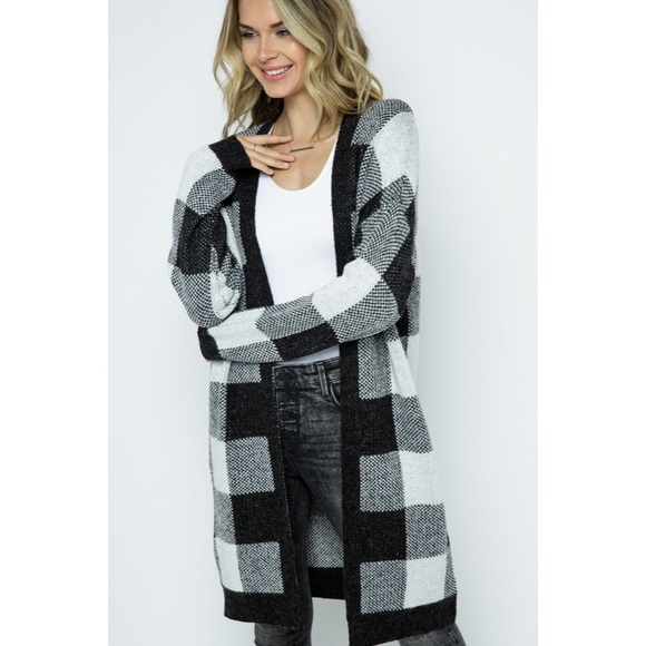 ASPEN CHECKERED CARDIGAN - Picture 8 of 10